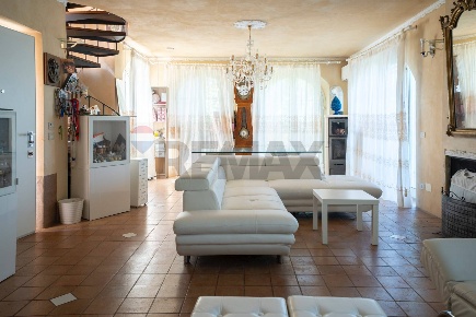 Foto Casa indipendente in Frazione Costa 85, Arcevia di 114 m² in vendita