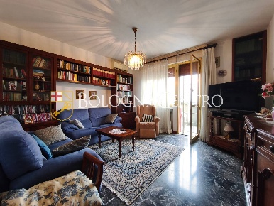 Foto Appartamento in Via Spina, Bologna Mazzini - Fossolo di 117 m²