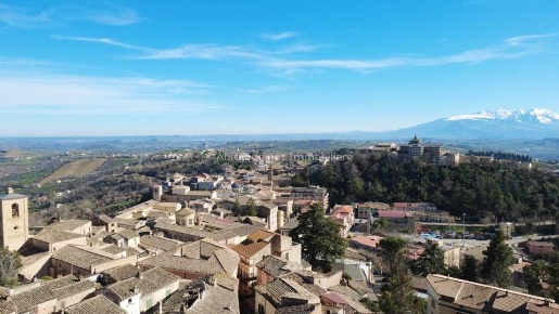 Foto Casa indipendente in Corso dei Vestini 116, Penne Centro di 150 m²