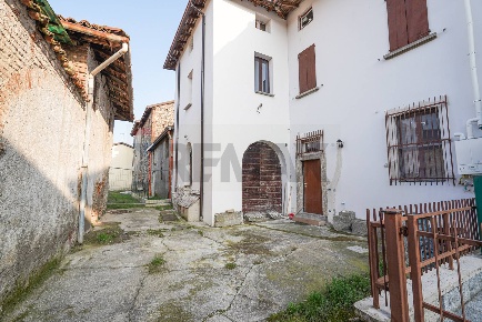 Foto Case semi ndipendenti in via Conciliazione 54, Bottanuco di 160 m²