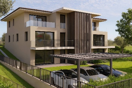 Foto Appartamento in Via Vittorio Veneto 48/50, Sale Marasino Centro