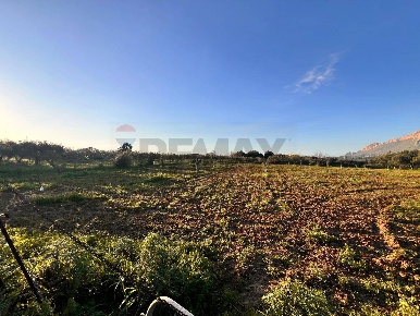 Foto Terreno agricolo in Contrada Piano Del re, Partinico di 4700 m²