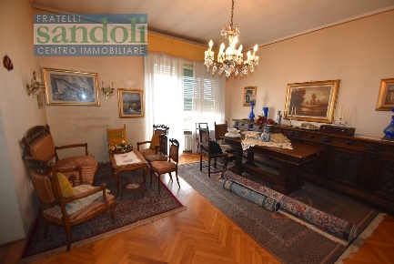 Foto Appartamento in Via Chivasso, Vercelli Semicentro di 120 m² in vendita