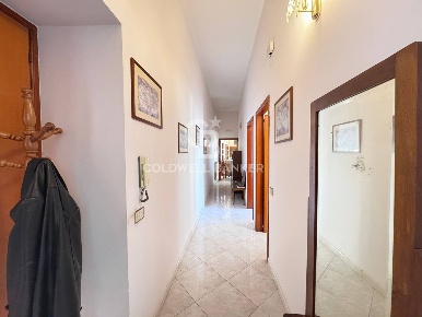 Foto Appartamento in Via Ripetta 5, Lustra Centro di 160 m² con 6 locali