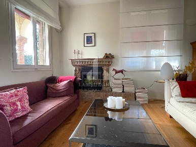 Foto Case semi ndipendenti in Via Pioppa, Ferrara Via Pomposa di 320 m²