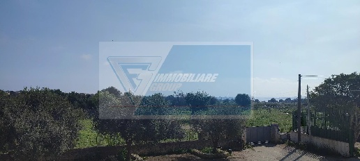 Foto Appartamento in Via Monviso, Siracusa Epipoli con 4 locali in affitto