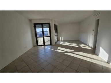 Foto Attico in GRAMSCI, Empoli Masini - XX Settembre di 130 m² con 6 locali