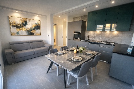 Foto Appartamento a Massa Marina di Massa Centro di 70 m² con 3 locali