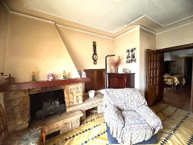 Foto Appartamento a Sovicille Brenna di 97 m² con 6 locali in vendita