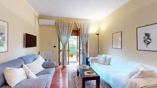 Foto Appartamento in San Domenico, Napoli Vomero di 107 m² con 3 locali