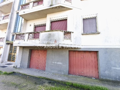Foto Appartamento a Pontedera Oltrera di 130 m² con 6 locali in vendita