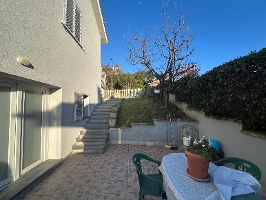 Foto Appartamento a Montopoli in Val d'Arno Marti di 70 m² con 3 locali