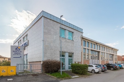 Foto Ufficio a Imola di 220 m² in vendita