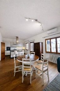 Foto Appartamento in Via di Canapale, Pistoia Vergine di 196 m² in vendita