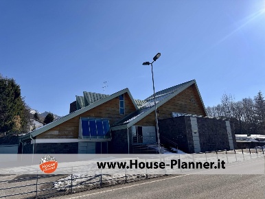 Foto Ristorante in via ronchi 2, Baselga di Pinè Centro di 430 m²