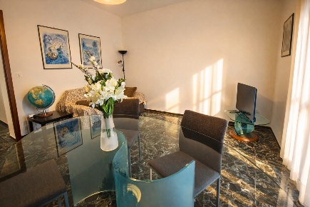 Foto Appartamento a Rapallo Funivia di 86 m² con 3 locali in affitto