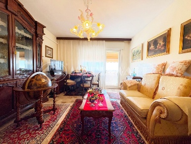 Foto Appartamento a Porcia Centro di 87 m² con 4 locali in vendita