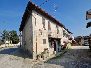 Foto Villa singola in Via Cavour, Robecco d'Oglio Centro di 92 m²