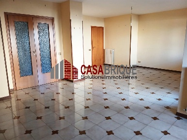 Foto Appartamento in Via Città di Palermo, Bagheria Centro di 140 m²