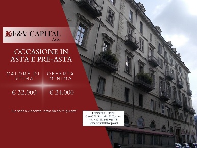 Foto Appartamento in Via Maria Vittoria, Torino Via della Rocca di 70 m²