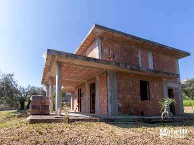 Foto Villa singola in Strada Serre snc, Tavullia di 257 m² con 8 locali