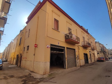 Foto Casa indipendente in TASSO, San Severo di 223 m² con 6 locali
