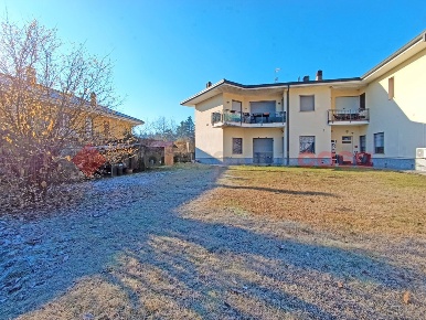 Foto Villa bifamiliare in Fermi, Dormelletto di 160 m² con 3 locali