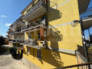 Foto Appartamento in Via Martiri di Belfiore 104, Marino Frattocchie