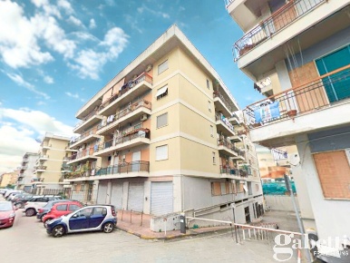 Foto Appartamento in Via FRATELLI BANDIERA 00, Pomigliano d'Arco Centro