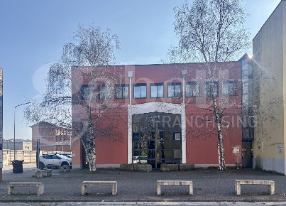 Foto Negozio in Via Fanti d'Italia 9, Langhirano Centro di 236 m²