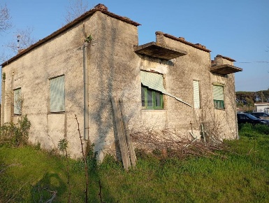 Foto Villa unifamiliare in VIA MONTE D'ARGENTO, Minturno di 210 m²