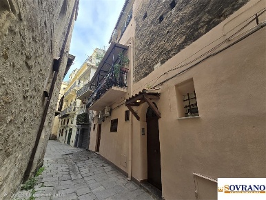 Foto Casa indipendente a Palermo Castellammare di 63 m² con 4 locali