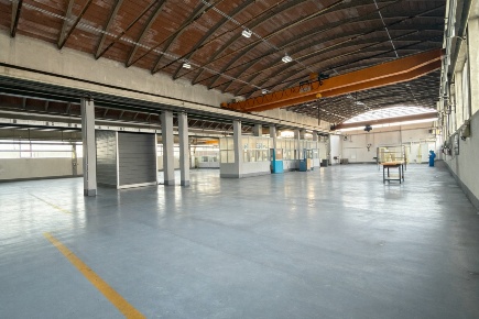 Foto Capannone industriale in Via Padana Superiore, Mazzano Molinetto