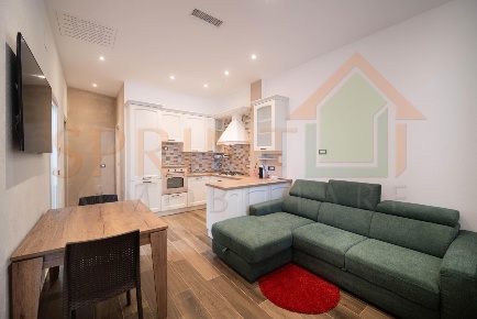 Foto Appartamento in Via Canonico G. del Drago 4, Monopoli Centro di 64 m²