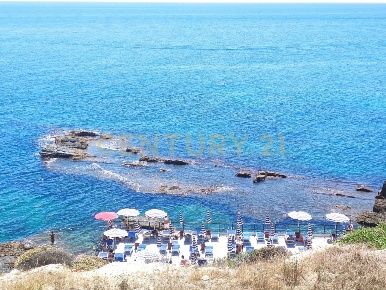 Foto Villa singola in Riviera Dionisio Il Grande 211, Siracusa di 75 m²