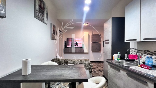 Foto Appartamento in Galleria Carlo Aschero, Savona di 65 m² con 3 locali