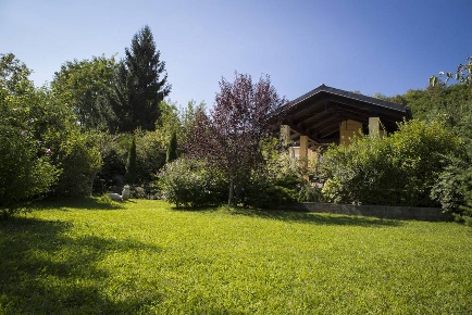 Foto Villa unifamiliare in FRAZ. GRANGETTO 20, Rivarossa di 500 m²