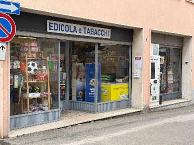 Foto Attività commerciale in Via Alessandro Manzoni 1, Sumirago Centro