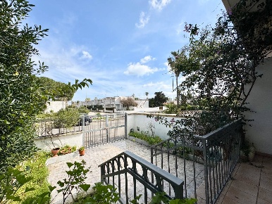 Foto Villa a schiera in viale dei Sultani snc, Melendugno Torre Saracena