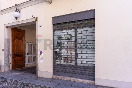 Foto Negozio in Via Gaudenzio Ferrari 1/D, Novara Centro Storico di 57 m²