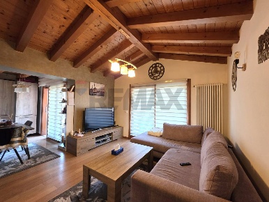 Foto Appartamento in Via Cal Di Zoc 1, Valdobbiadene Centro di 131 m²