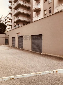 Foto Locale commerciale in VIA NARICI 22, Alcamo Semicentro di 860 m²