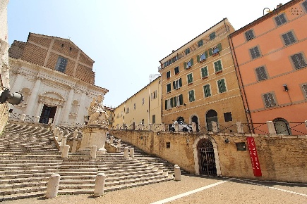 Foto Appartamento in Piazza del Plebiscito, Ancona Corsi di 40 m²