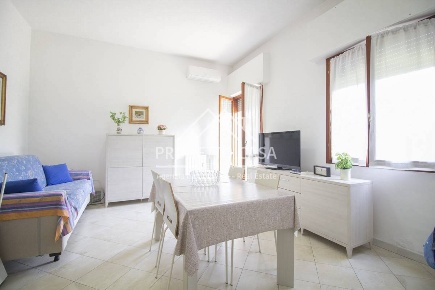 Foto Appartamento in via icilio sadun, Viareggio Città Giardino di 85 m²