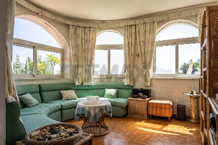 Foto Villa unifamiliare in Lungomare Cristoforo Colombo 750, Palermo