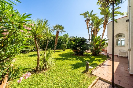Foto Villa unifamiliare in Lungomare Cristoforo Colombo 750, Palermo