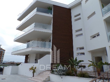Foto Appartamento in via Ungheria, Quartu Sant'Elena di 70 m² con 2 locali
