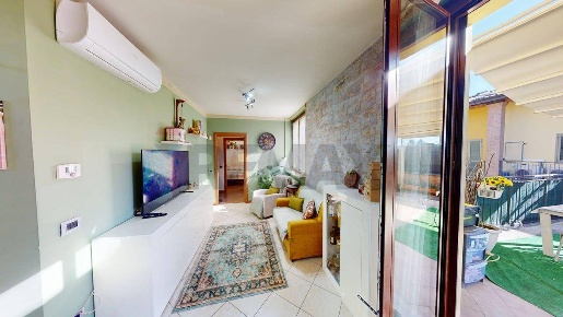 Foto Villa a schiera in via Giotto 29, Albuzzano di 145 m² con 4 locali