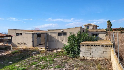 Foto Terreno agricolo in località berdia vecchia snc, Vittoria di 6985 m²