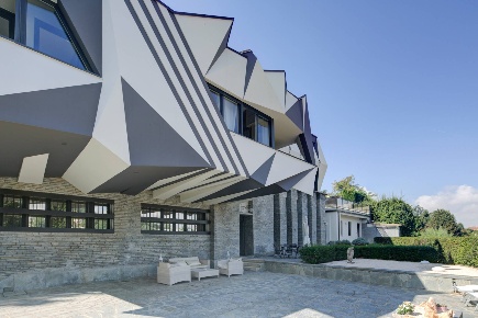 Foto Villa unifamiliare in Strada Vicinale Delle Terrazze 61, Torino